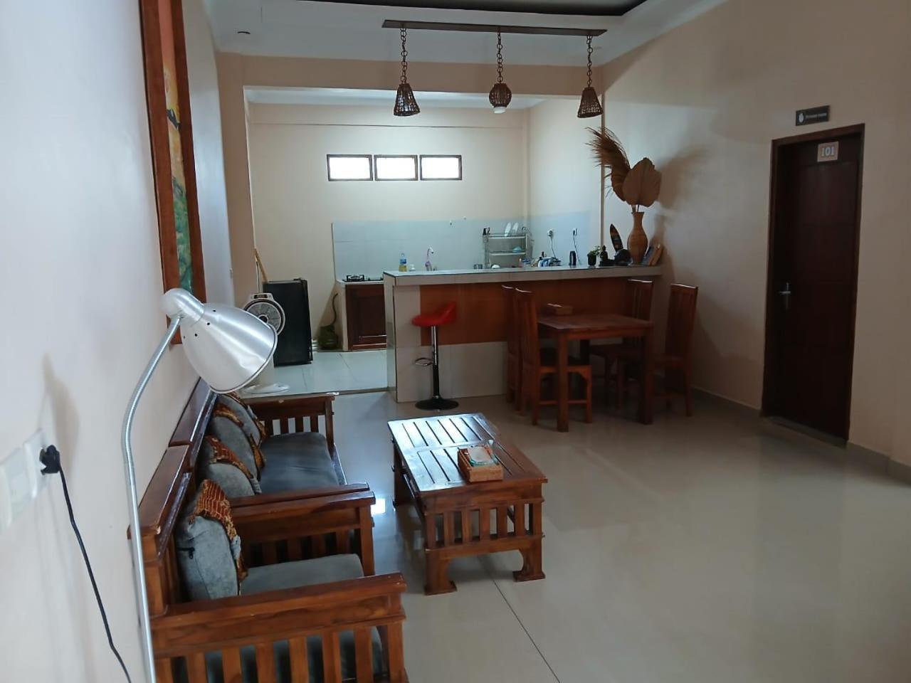 Warm Villas Lombok Kuta  Exterior foto