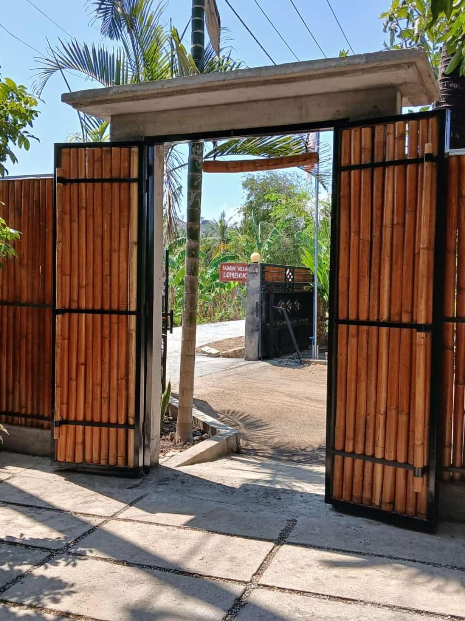 Warm Villas Lombok Kuta  Exterior foto